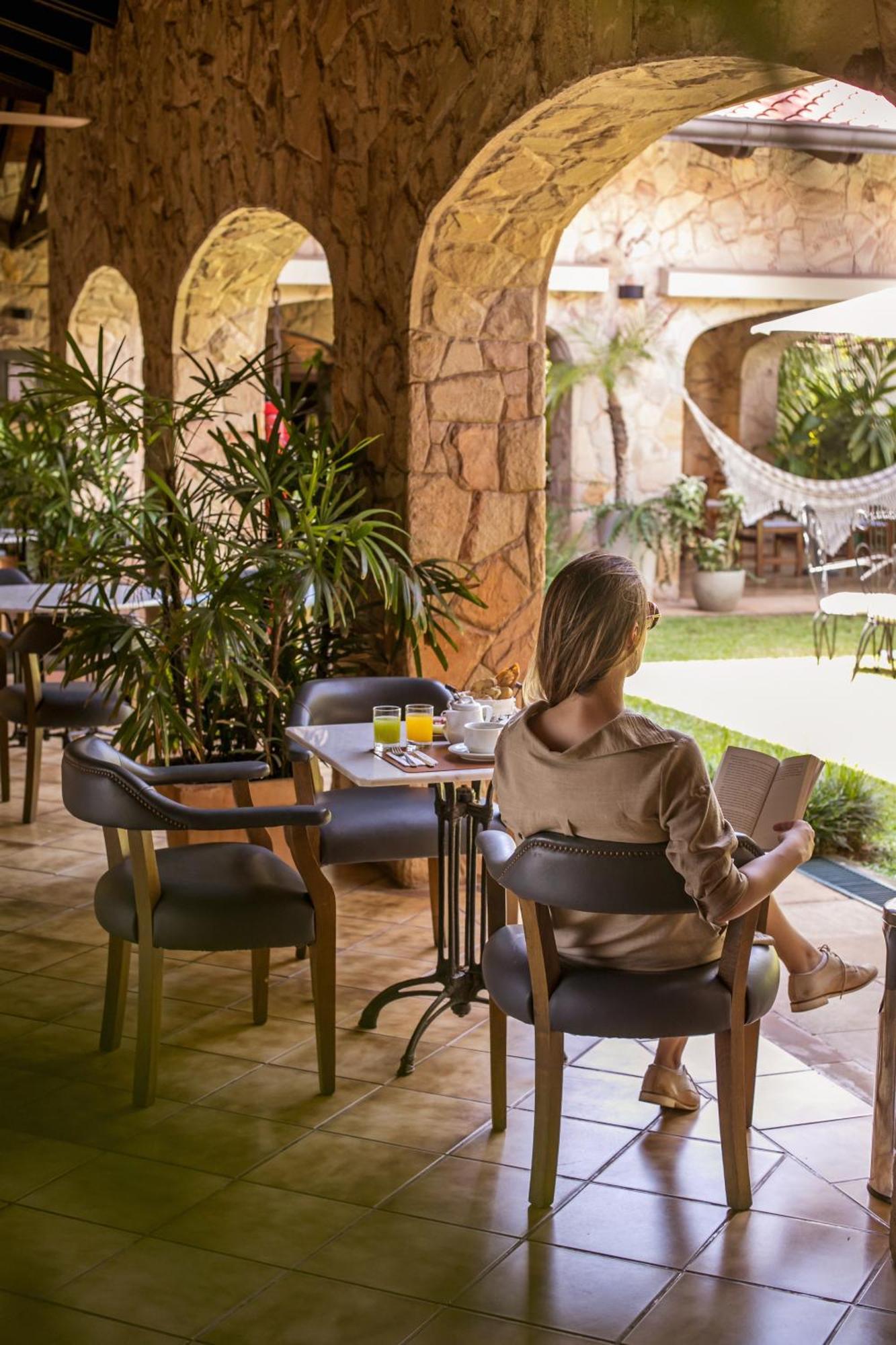 Las Lomas Casa Hotel 아순시온 외부 사진