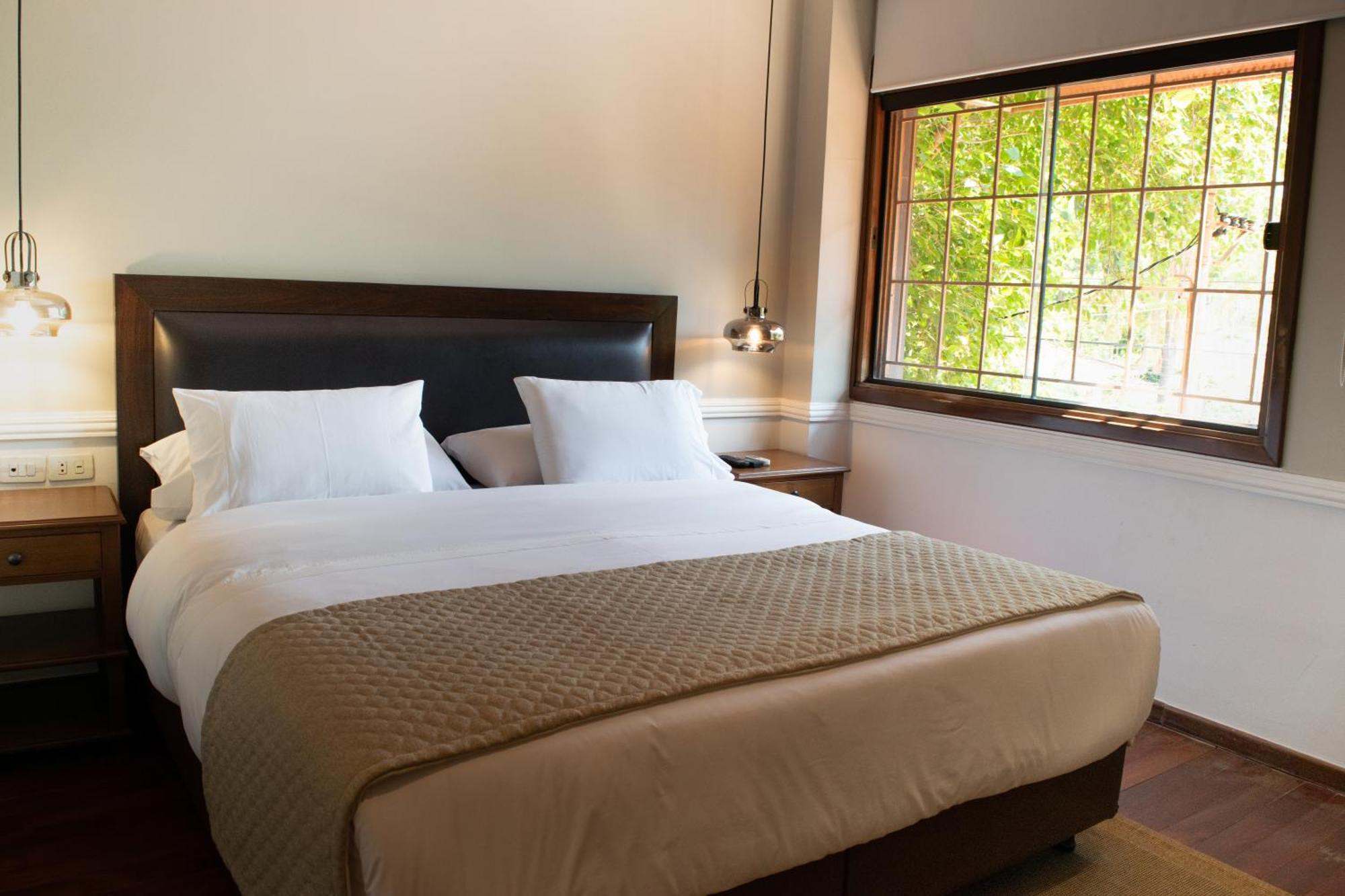 Las Lomas Casa Hotel 아순시온 외부 사진