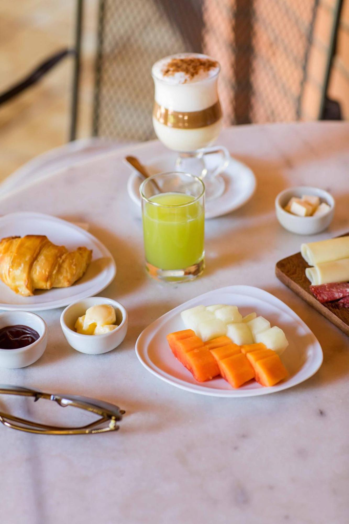Las Lomas Casa Hotel 아순시온 외부 사진